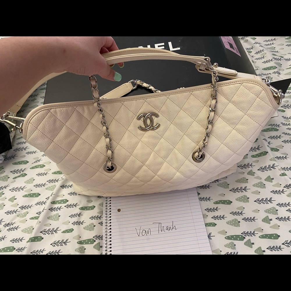 Chanel tote